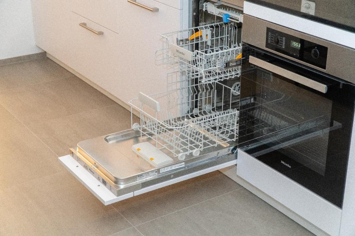With Free Baselcard - Picasso Appartement